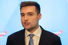 Trump adviser slams 'Iran investment fund' rumors
