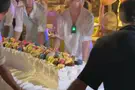 צילום: סטוריכלות איילת שוסטר עוגת הענק שהפתיעה בחתונת הכוכבת