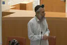 Tefillin-wearing petitioner draws attention during court hearing
