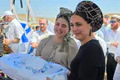 ללא Волнующее завершение круга для Лимор Сонн Хар-Мелех