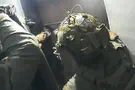 Бойцы под прикрытием задержали подозреваемого прямо в постели