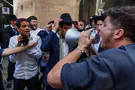 צילום: Oren Ben Hakoon/Flash90 אמירה מקוממת של מפגין חרדי לחייל שנפצע