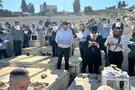 Hundreds of students visit Rabbi Kook’s gravesite