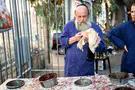 צילום: ערוץ 7 בד"ץ אגודת ישראל נגד עוקץ עופות הכפרות