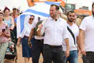 מעל 10,000 בני אדם צעדו מגנים לכדים