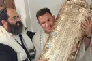 Chabad of Rishon Lezion Flydubai doctor says prayer of thanks