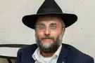 בגיל 51: המחנך לקה בדום לב, התמוטט ונפטר