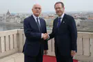 הרצוג לנשיא הונגריה: חייבים להילחם באיראן