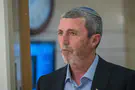 צילום: Yonatan Sindel/Flash90 שני בוגרי מכינת עצם מונו למח"טים