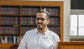 אל תשאירו את הפוליטיקה מחוץ לכיתה