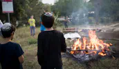 המדורה שמותירה ילדים בחוץ