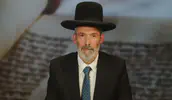 גם ביום וגם בלילה - אנחנו עם אחד