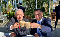 צפו: נתניהו בקפה "גן סיפור" בירושלים