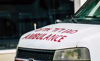 Shul surrounded by ambulances after rabbi dies during prayers