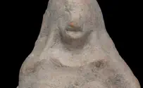 Мальчик наткнулся на фигурку библейской эпохи