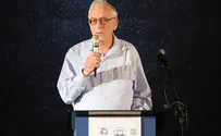 מדוע "ימינה"?