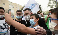 Sa'ar: Netanyahu breaking Likud  party rules