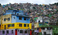 Police helicopters, armored cars battle Rio cartel