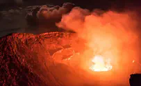 Watch: Residents of Congo village flee after volcano eruption