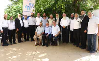 אתם השליחים של האומה כולה