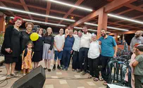 אומרים תודה לרחלים       