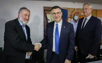 Sa'ar to split A-G's duties before end of Mandelblit's term