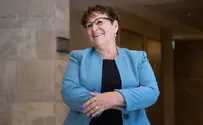 נשיאת הלבבות: היעד הבא של מרים פרץ