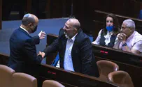 Эли Коэн: Скоро правительство покинет еще больше депутатов