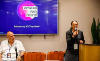 מי צריך פרוטקציות כשיש קשרים?