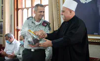 People of Israel 'will continue to fight shoulder to shoulder'