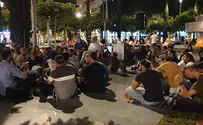 Watch: Reading the Scroll of Lamentations in Tel Aviv
