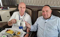 'חברים לצלחת' על מטוס הדרימליינר
