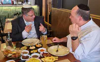 חברים לצלחת: עם בן גביר במסעדת בשרים