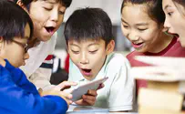 China cuts gaming time for teens 