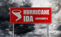 Man arrested for confronting reporter during hurricane coverage