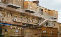 Man awoke to a stranger coming into his sukkah 