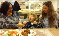 מעניקים חיים לאמנית זהבה לב-ארי