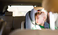 בן שנתיים וחצי נשכח ברכב הסעות 8 שעות