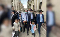 חולי הקורונה שהחלימו רקדו עם ספר התורה
