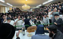 Rabbi Pinto at a hasidic 'tisch' in Borough Park