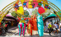 Hundreds celebrate bar and bat mitzvah at unique 'fun day' event