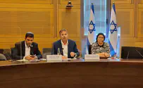 קרן ברק מאיימת: "נקרע להם את הצורה"
