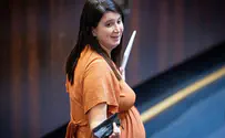 Coalition sources: No one called new mother to Knesset plenum