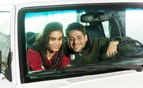 כוכבת מלכת היופי של ירושלים משחקת בשומרון