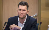 עידן רול בילה במסיבה צפופה ללא מסכה