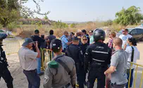 מפגיני ימין מול הגיבושון של הקואליציה