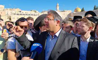 הנשים הרפורמיות תוקעות אצבע בעין