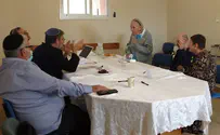Three generations convert to Judaism together on the same day