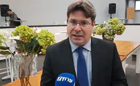 Ofir Akunis: Democracy not in danger, keep investing in Israel