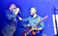 Popular singer appears at annual event for children's home